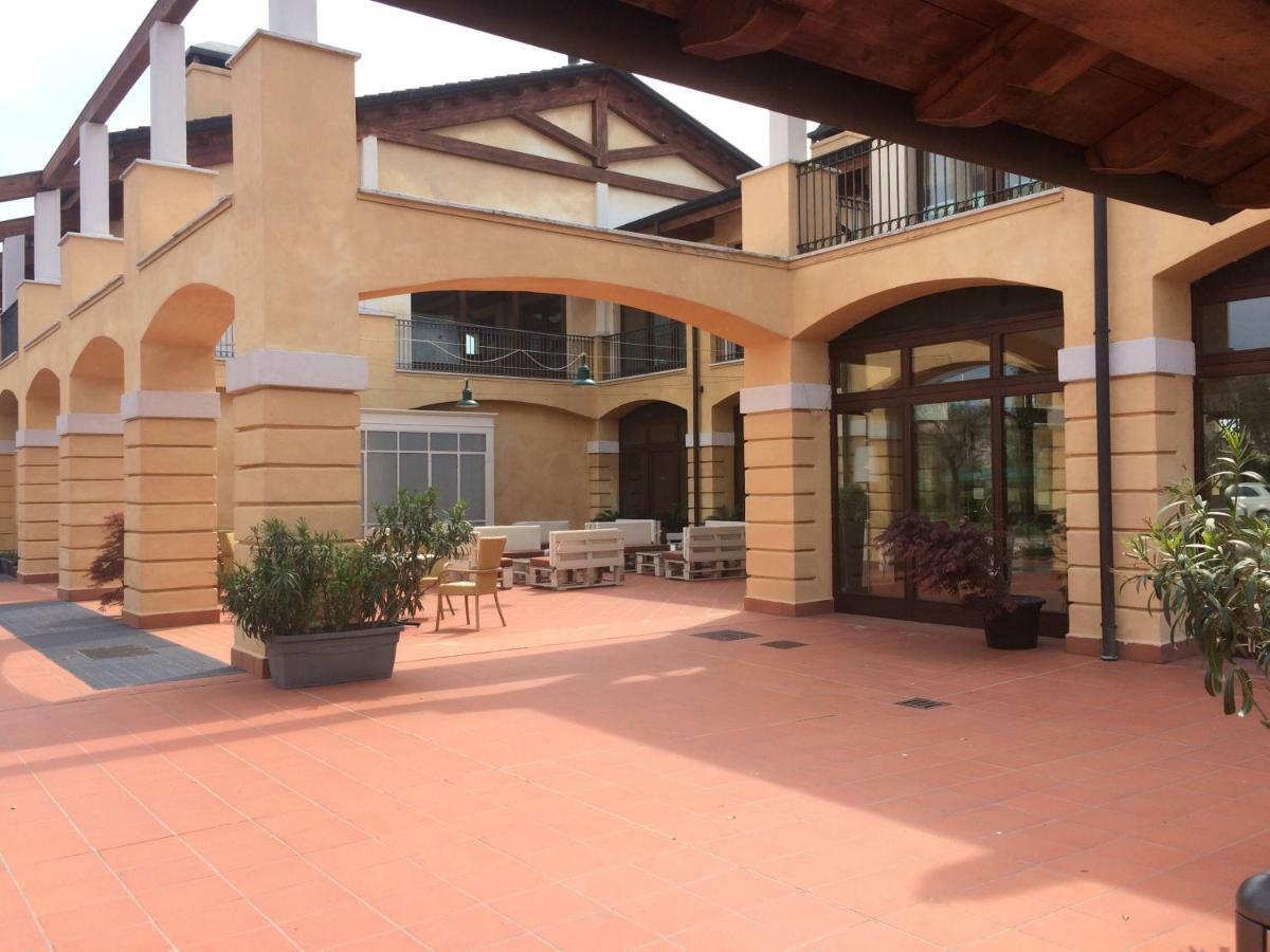 La Chicca Del Garda Apartment Peschiera del Garda Exterior photo